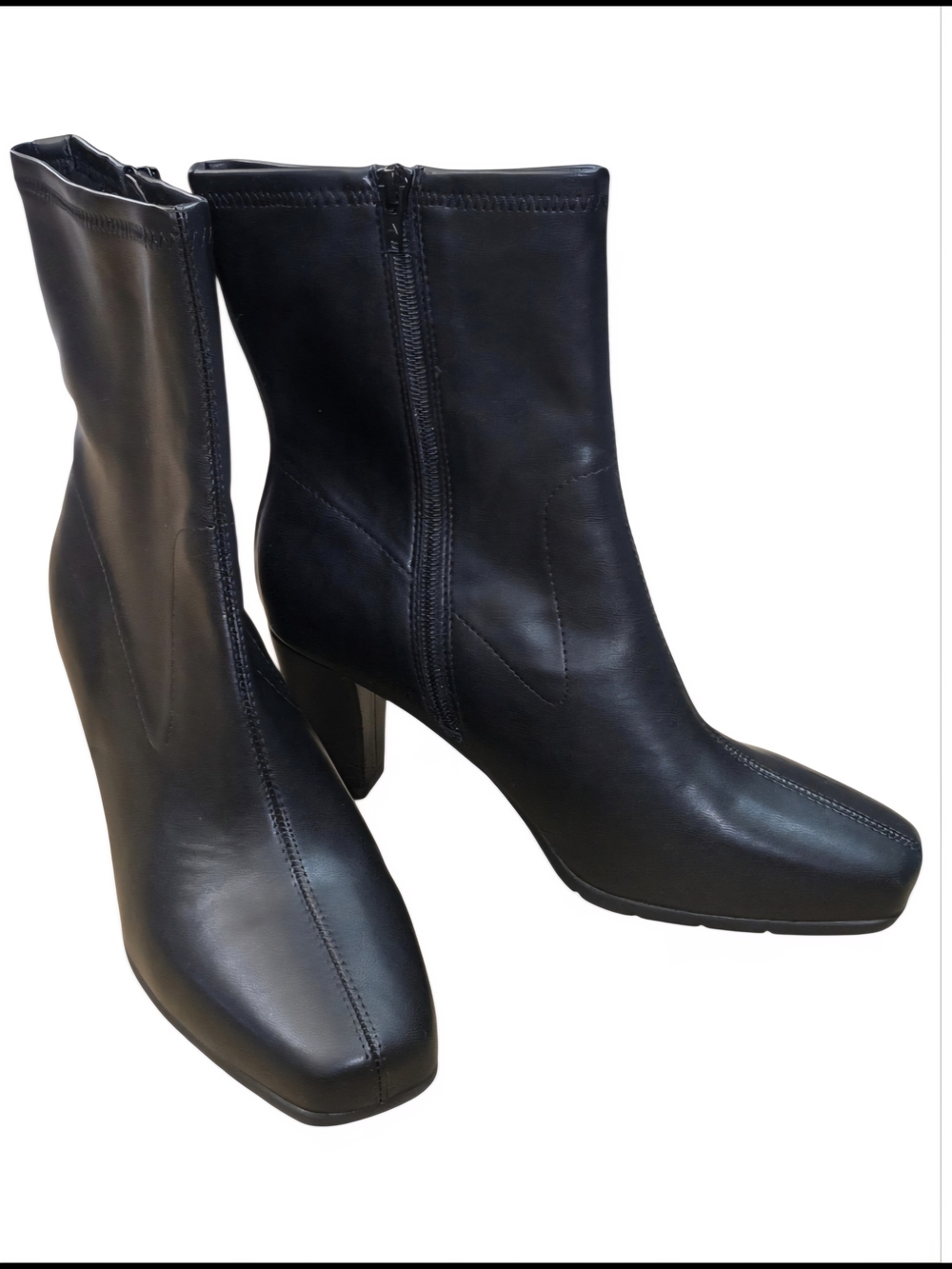 NWOT - Aerosoles Black  Cinnamon Bootie Sz 8.5